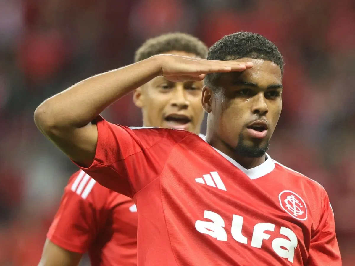 Gustavo Prado: empréstimo a Vitória de Guimarães fracassa