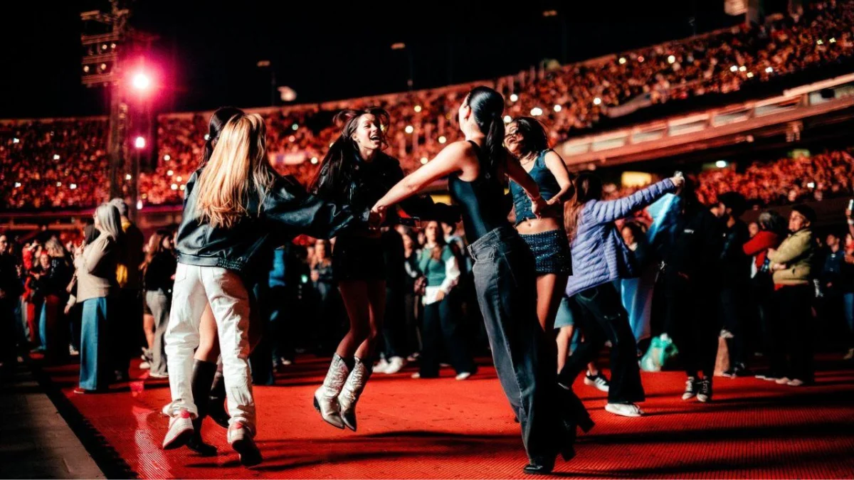 Harry Styles: quem corre para a grade e quem escolhe arquibancada