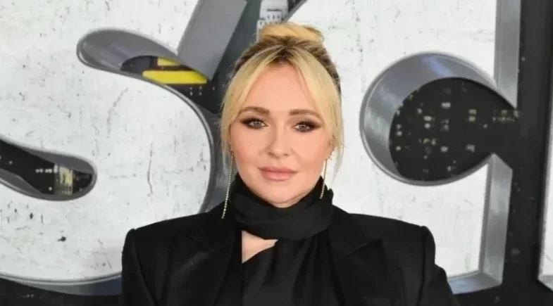 Hayden Panettiere revela abuso em barco e que foi colocada ao lado de um famoso