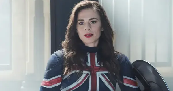 Hayley Atwell chama morte de Captain Carter de "desrespeito"