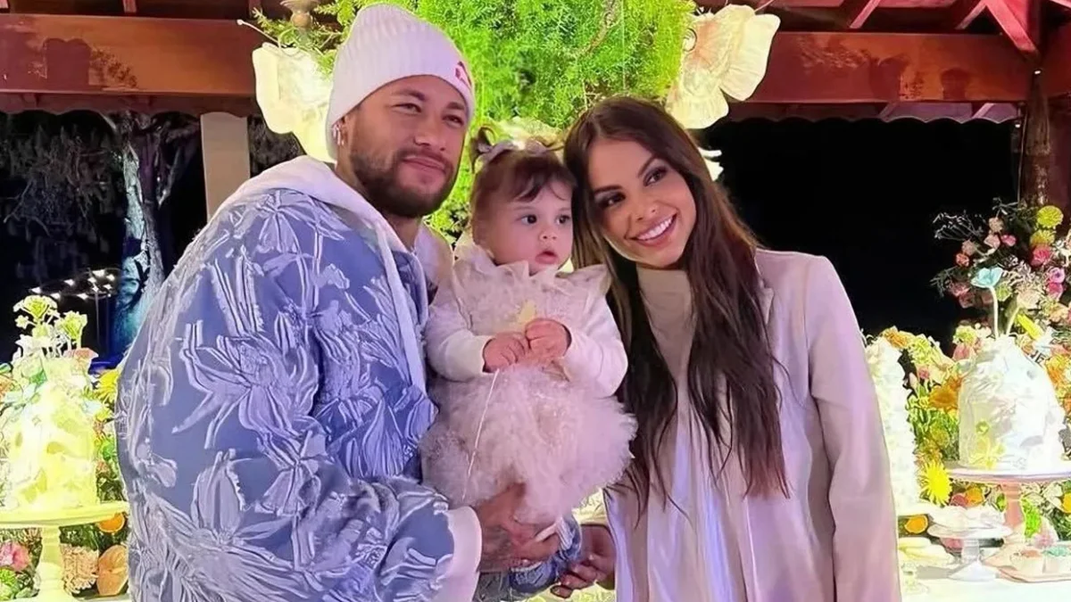 Helena, filha de Neymar, recebe decoração especial na festa de 2 anos