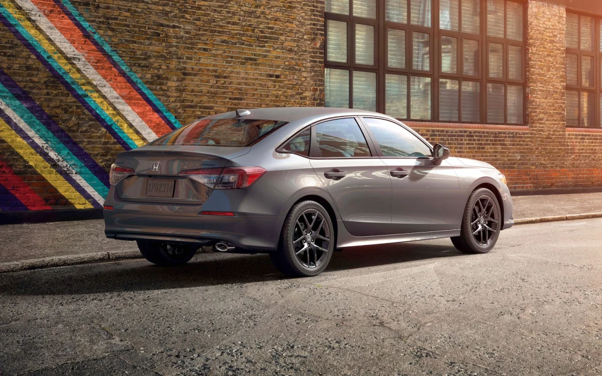 Honda Civic: Sport‑L chega a US$ 28.495 com bancos de couro
