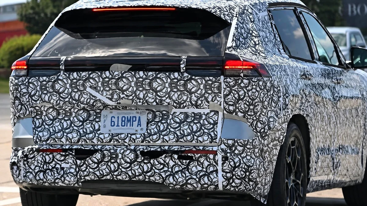 Honda CR-V: lanternas verticais podem desaparecer