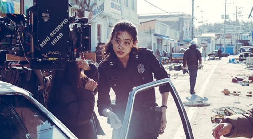Hoyeon em Hope: assume papel de policial e fez treinamento de drift