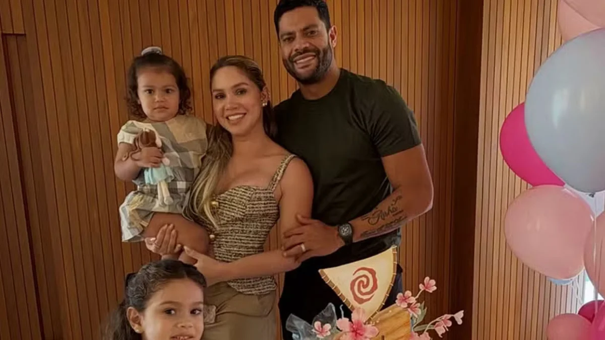 Hulk e Camila celebram Aisha com festa temática Moana