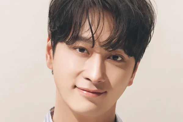Hwang Chan Sung será Min Ho em Saigon Oppa, comédia Coreia‑Vietnã