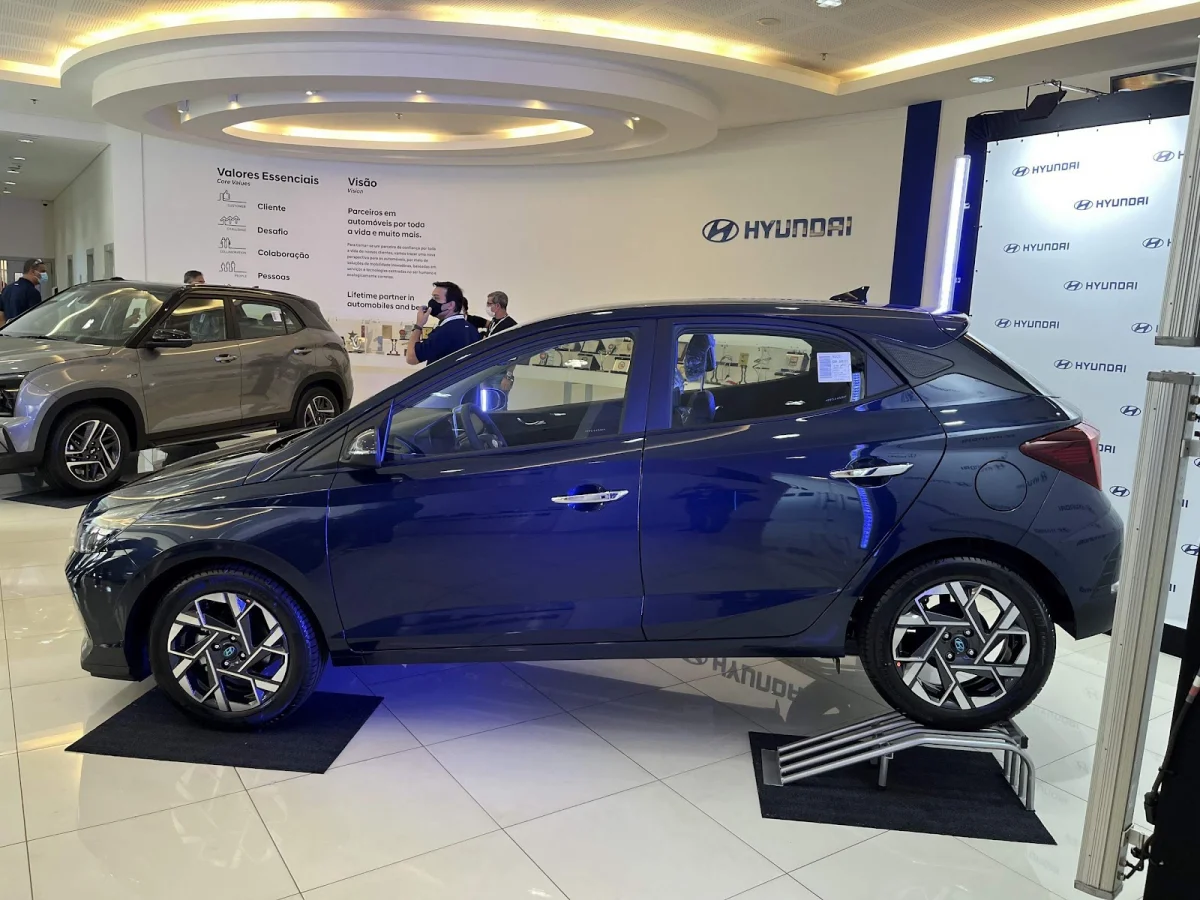 Hyundai HB20 dispara 50,7% e assume liderança nas vendas
