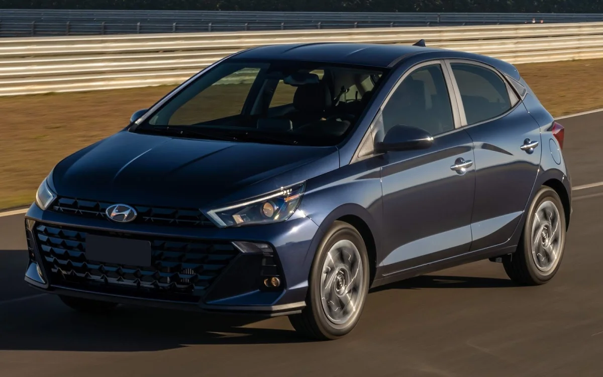 Hyundai HB20 lidera vendas com 3.484 unidades e alta de 131,8%