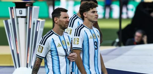 Imprensa argentina admite: Espanha foi merecedora do título