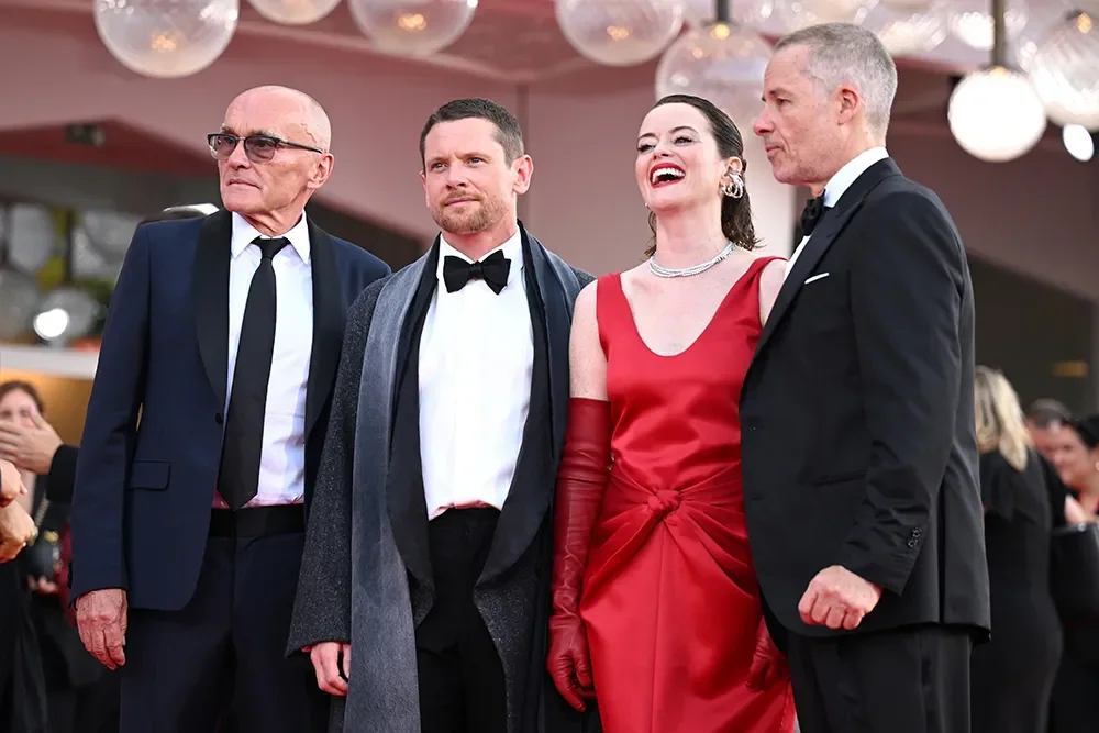 Ink: Jack O’Connell incendeia Veneza com ovação de 4 minutos