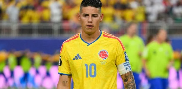 James divide recorde de jogos e encerra Copa sem gols