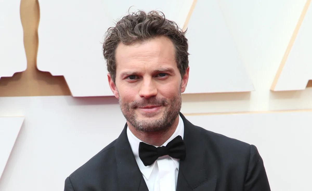 Jamie Dornan: ao lado de Zoë Kravitz e Adèle Exarchopoulos em suspense da Apple