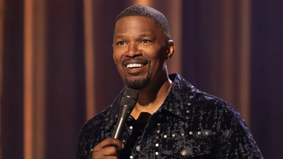 Jamie Foxx: 'Take Care of Yourself' chega ao Disney+ com especial de stand-up