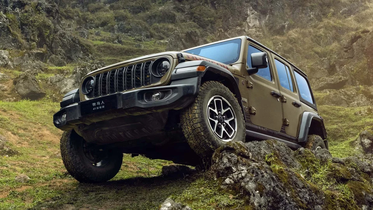 Jeep volta à China com Dongfeng e traz dois elétricos autônomos