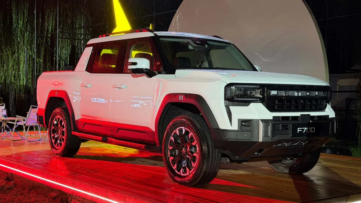 Jetour F700: picape híbrida de 904 cv vista na China