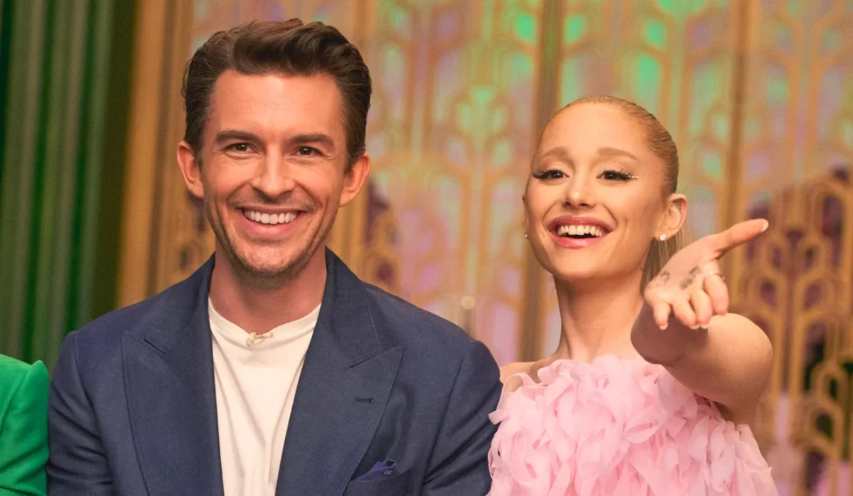 Jonathan Bailey abandona musical após Ariana Grande sair