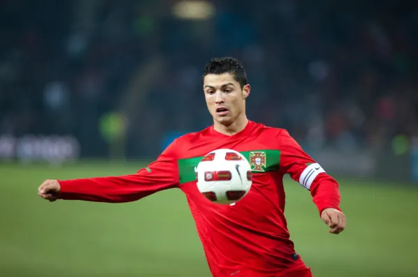 Jorge Jesus diz que Cristiano Ronaldo é "símbolo de Portugal"