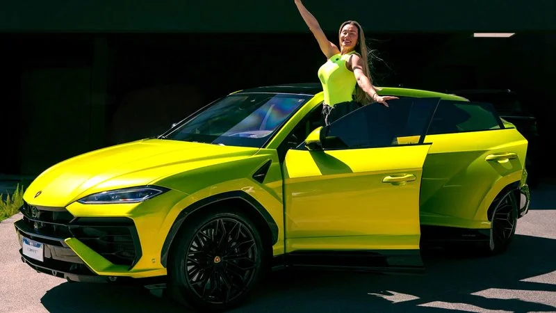 Juju Salimeni compra Lamborghini Urus avaliado em R$ 4,3 milhões