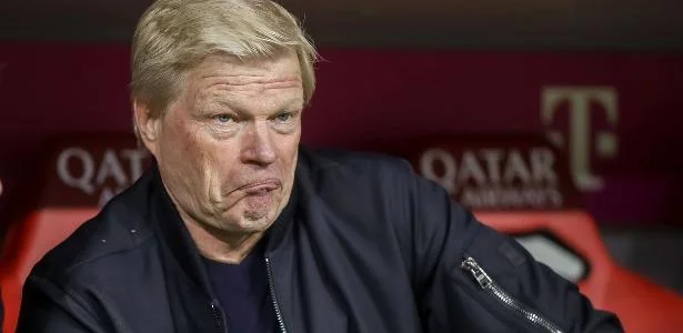 Kahn pede anulação do cartão de Ballack e 'nova final'