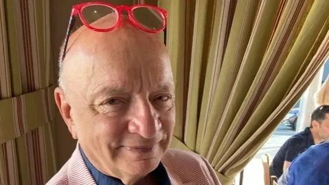 Ken Atchity: produtor de "The Meg" morre aos 82