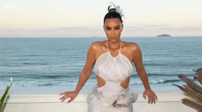 Kim Kardashian: suspeito preso após invasão e fuga em carro de funcionária