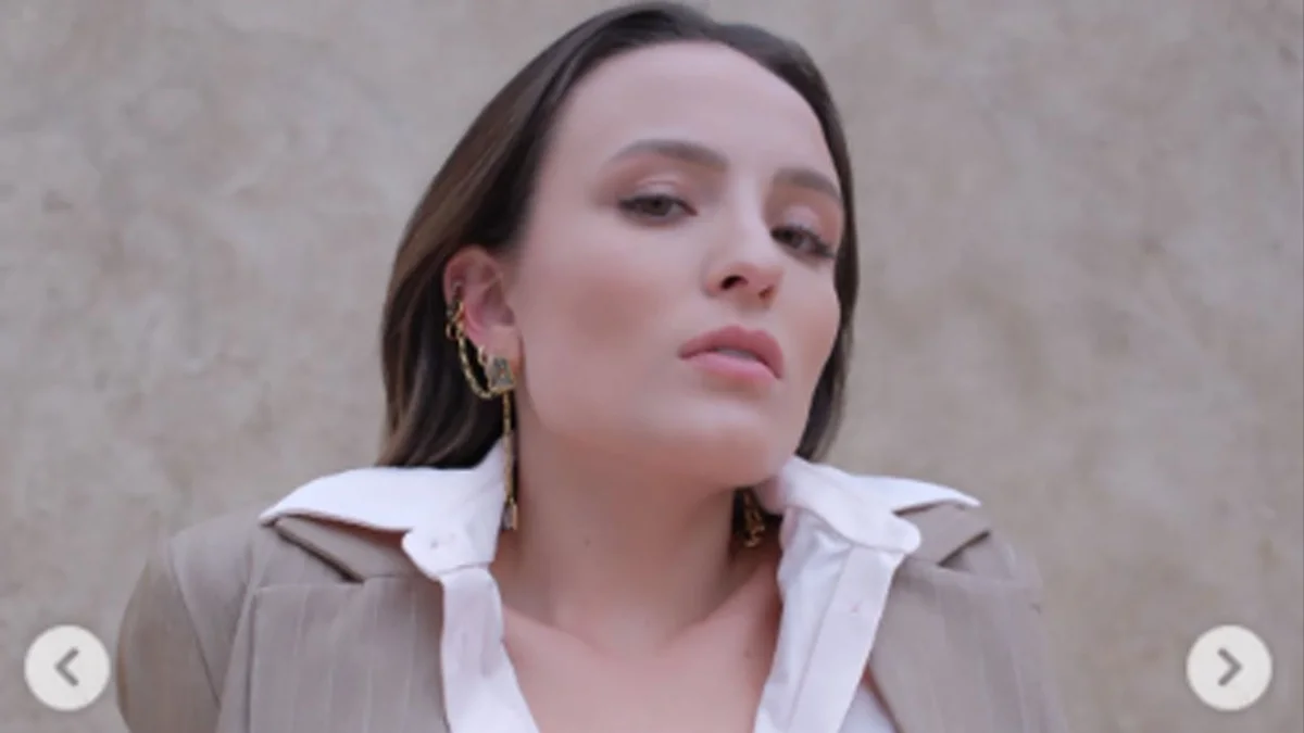 Larissa Manoela: seleção do rolo da câmera explica pausa no feed