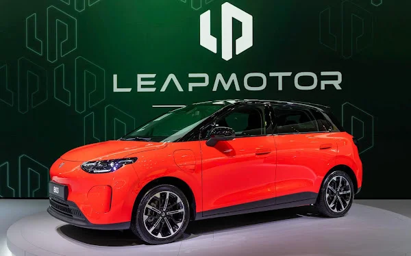 Leapmotor B03: compacto elétrico estreia em Paris com 390 km
