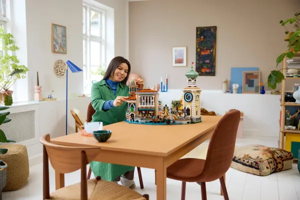 LEGO Icons Bairro de Veneza: 5.682 peças em diorama monumental