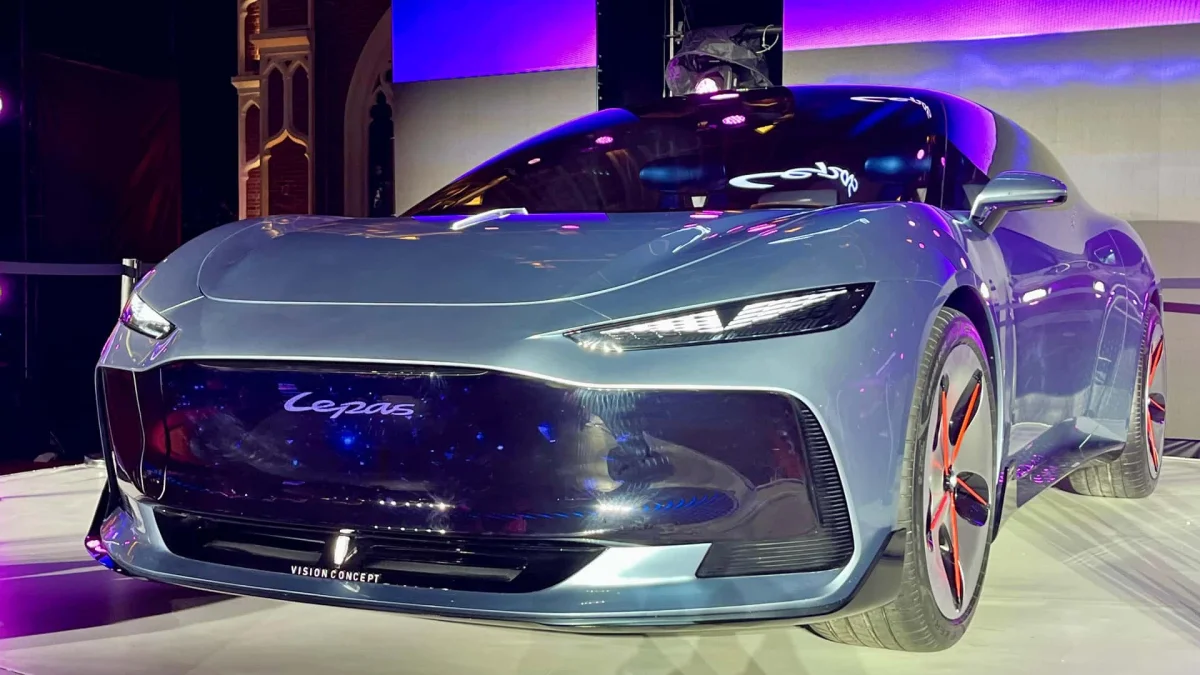 Lepas: Aura, primeiro carro‑conceito, traça identidade própria