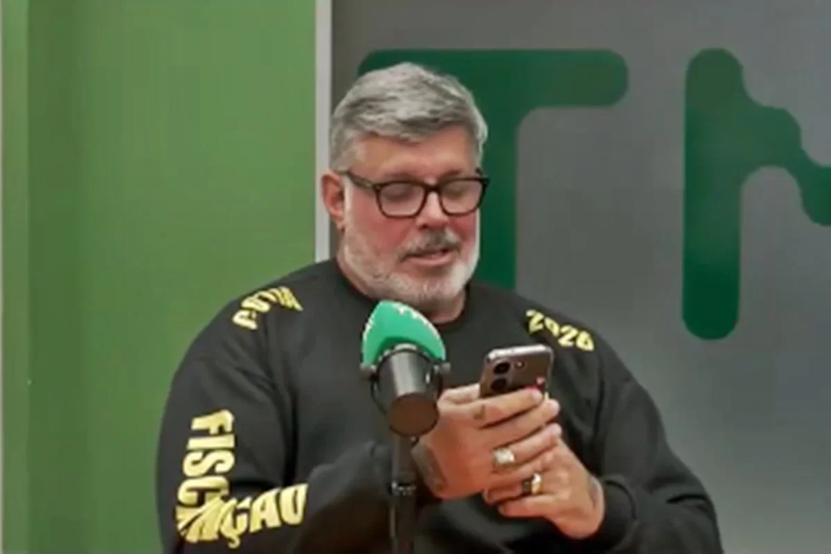 Ligação de Alexandre Frota viraliza com voz que lembra Bolsonaro