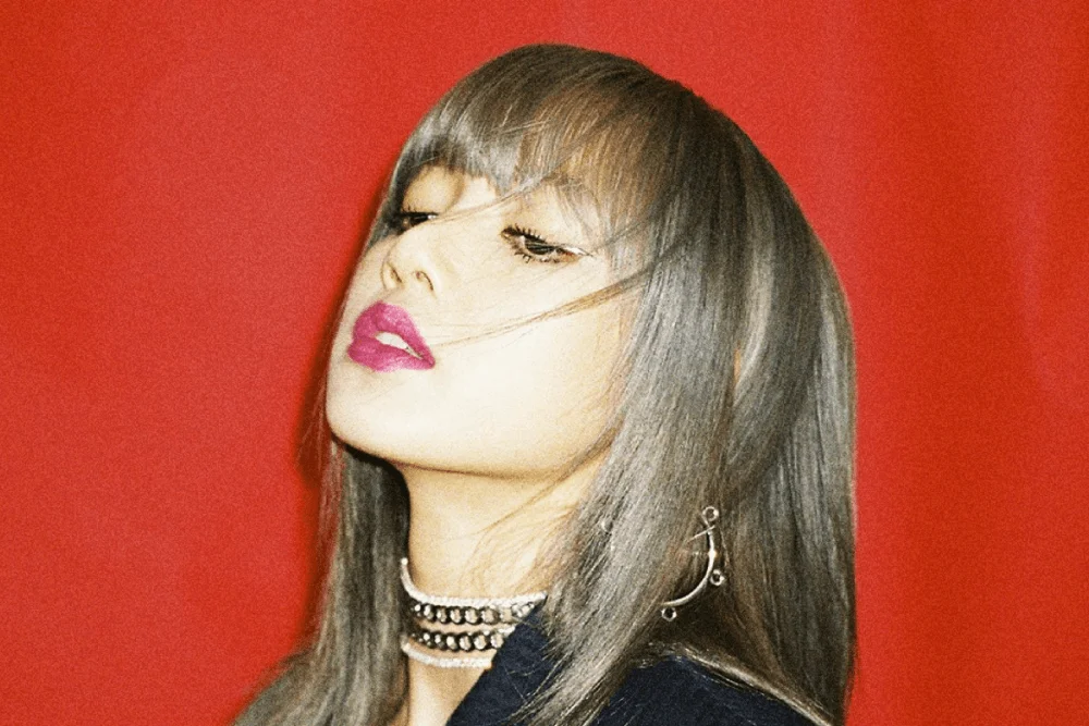 Lisa pede desculpas por termo racista em vídeos de trainee