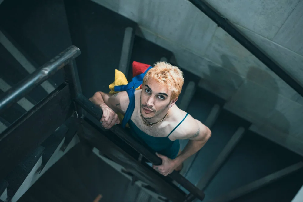 London: drama queer com BDSM estreia em Veneza e desafia estigmas
