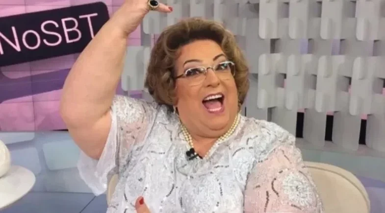Mamma Bruschetta engasga no camarim e segue para gravação