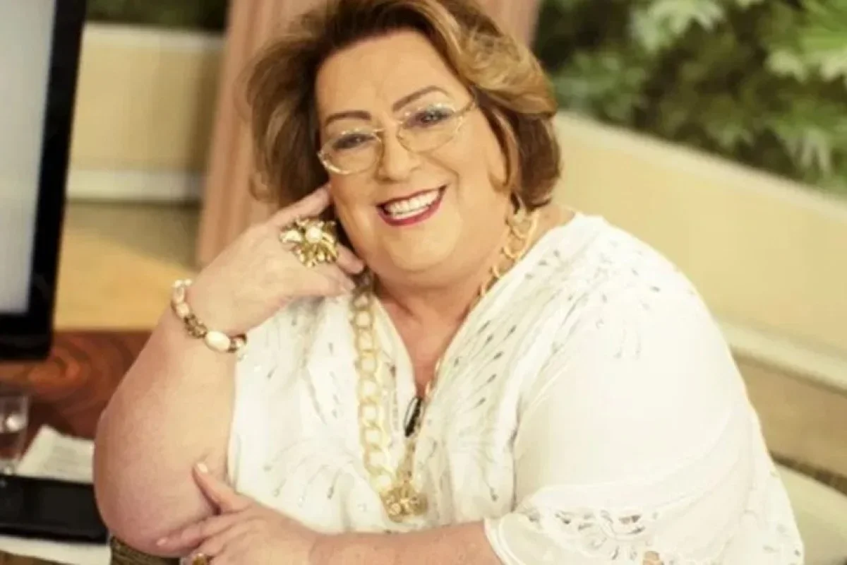 Mamma Bruschetta: socorrida por bombeiros na RedeTV! antes do SuperPop