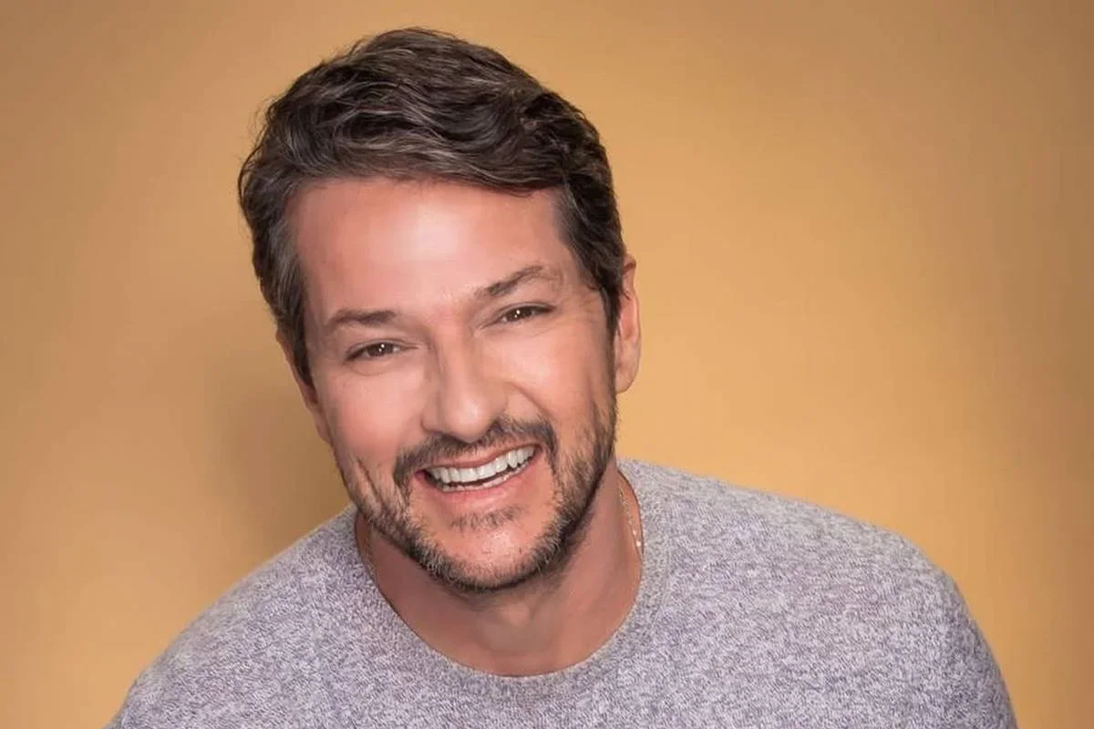 Marcelo Serrado: revelar voto tem “custo” para a saúde mental