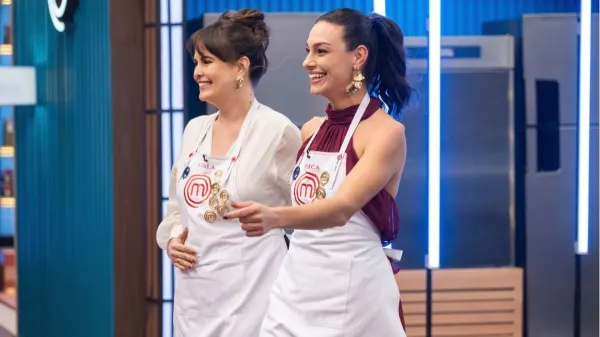 MasterChef Brasil: Carla e Jéssica disputam o título ao vivo