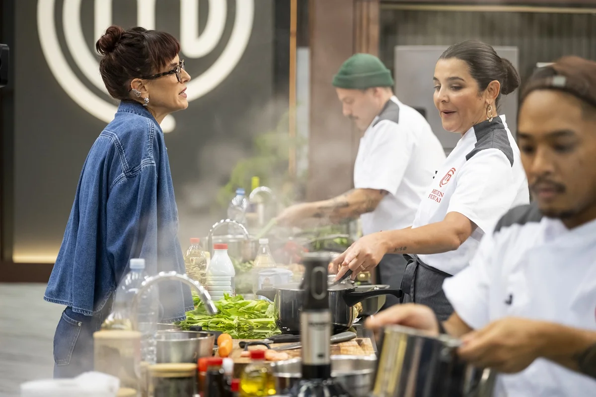 MasterChef Profissionais: cabeças de frango desafiam chefs