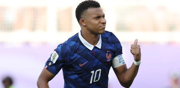 Mbappé: 'senhora desprezível' — senadora paraguaia atacada