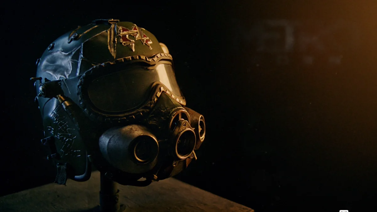 Metro 2039: edição de colecionador com capacete usável por £259,99