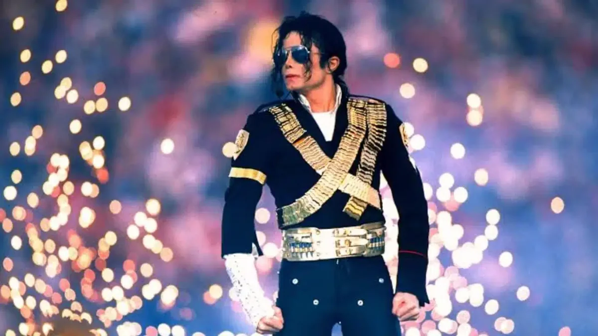 Michael Jackson: imagens inéditas do show do Super Bowl