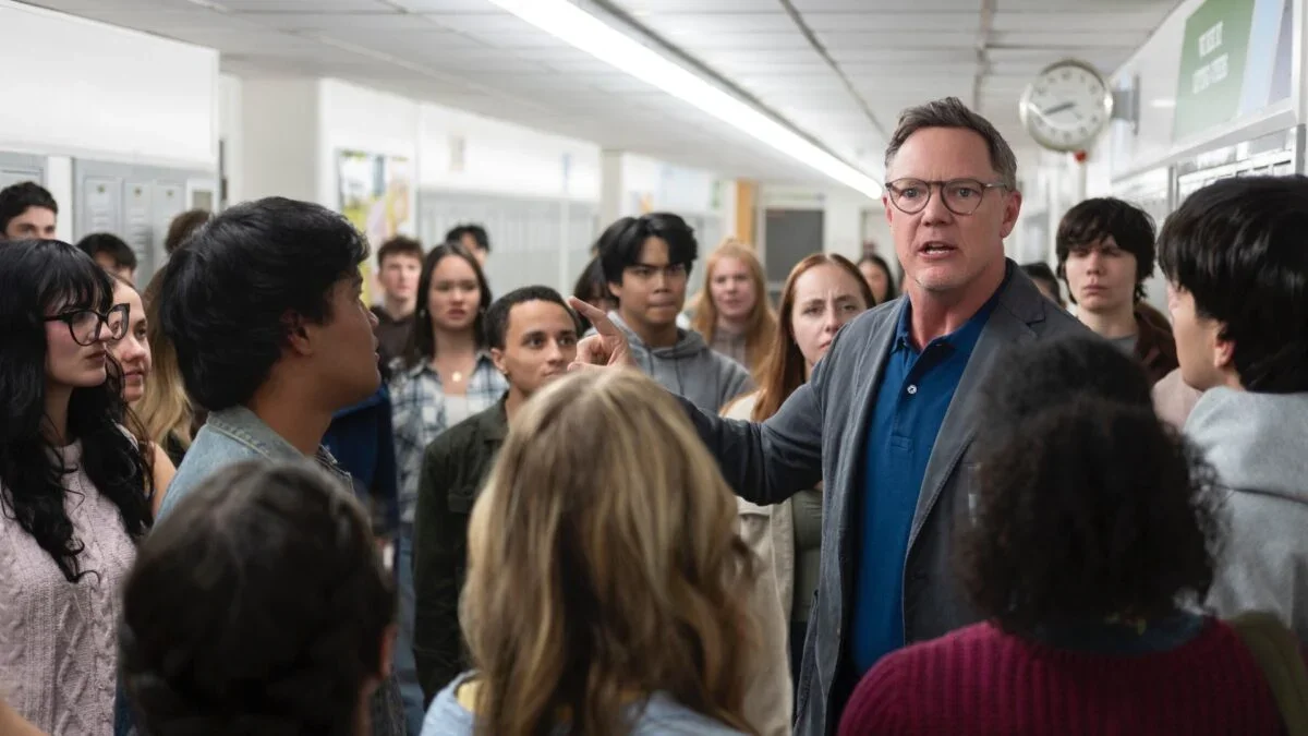 Mike Flanagan produz Rot, terror com Matthew Lillard