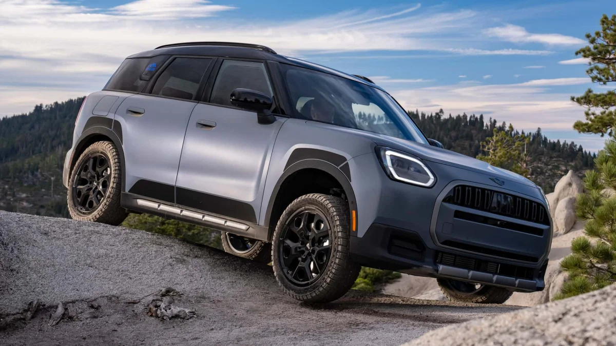 Mini Countryman Untamed: barraca no teto e pneus todo-terreno