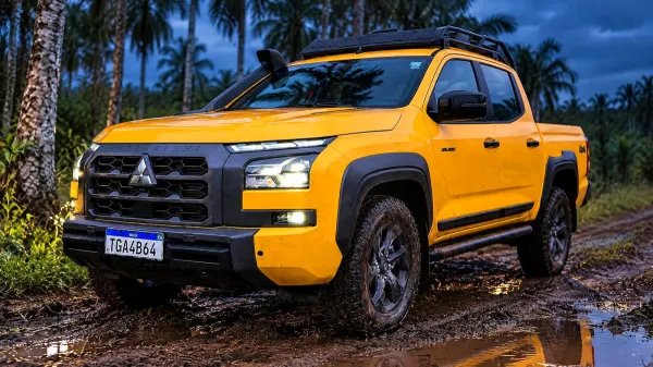 Mitsubishi Triton Savana chega por R$ 334.990