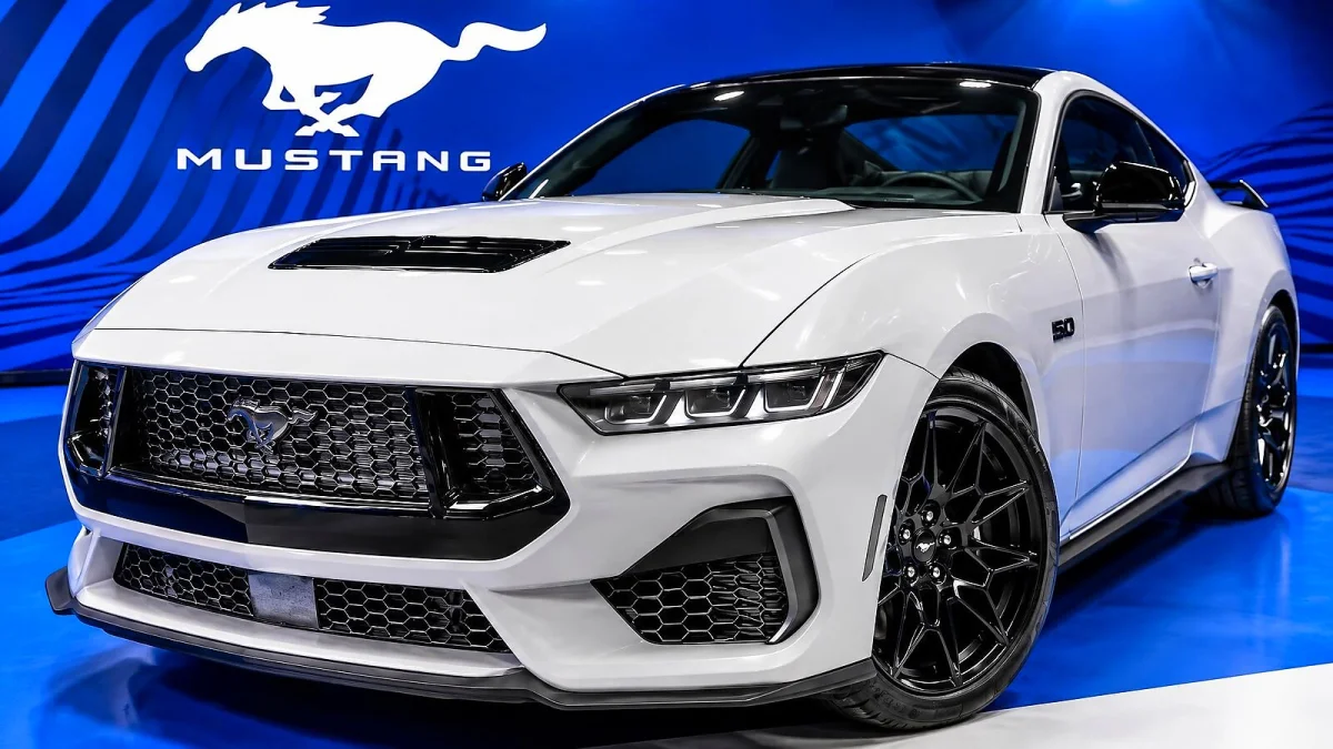 Mustang GT Performance volta ao Brasil por R$ 569 mil