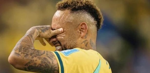 Neymar ressurge com frase de Hamilton e recebe resposta