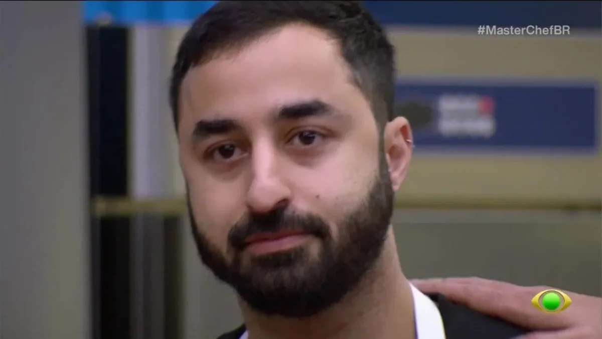 Nuri revela "estado terminal" do pai em trecho do MasterChef