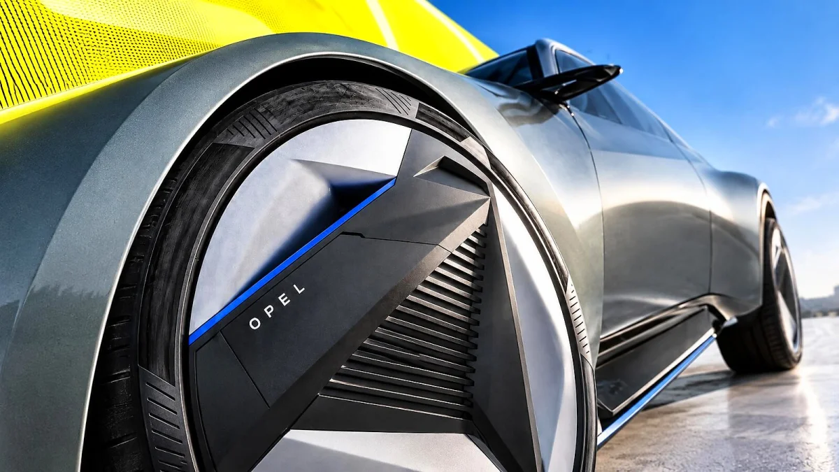 Opel STX Concept: dianteira Vizor ganha assinatura luminosa
