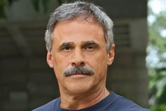 Oscar Magrini nega participação em "A Fazenda 18" — 11/08/2026