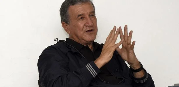 Parreira mostra melhora pulmonar, mas continua em UTI