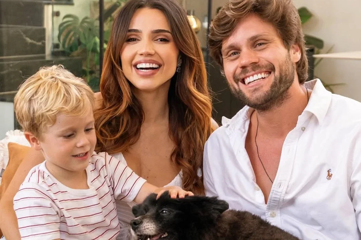 Paula Amorim e Breno Simões: nasce Marina, bebê arco-íris de 3,29 kg